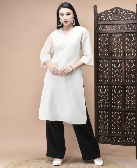 Shree Women Cotton Off White Embroidered Kurta